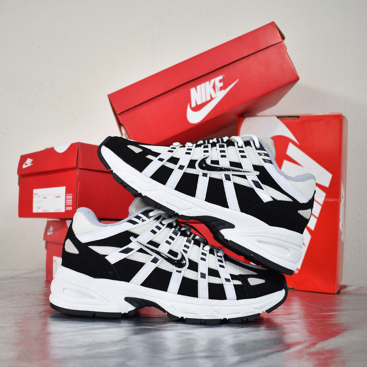 P-6000 BLACK